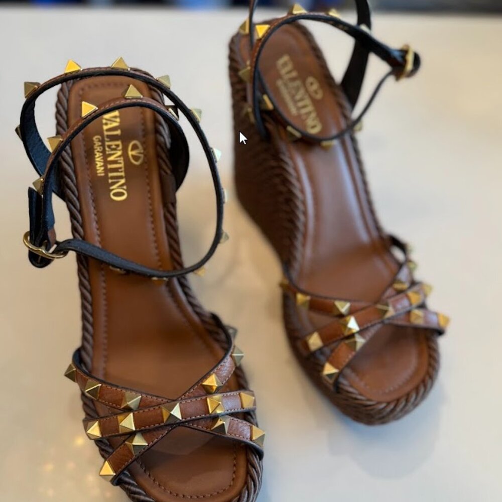 NWOT Valentino Rockstud Accents Leather Rope Espadrilles Size 37 - Picture 2 of 5